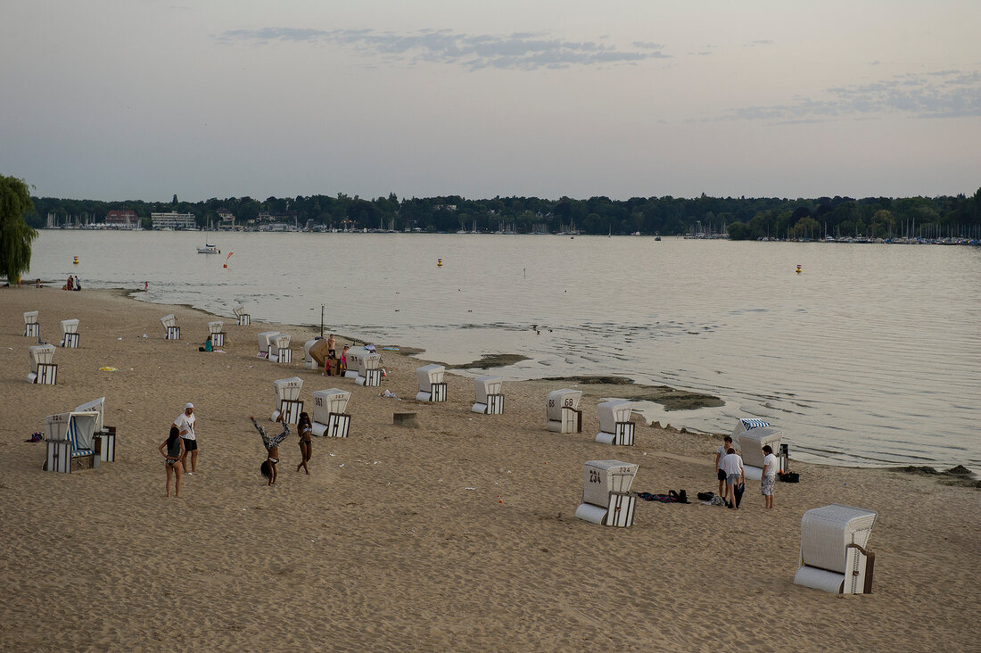 Berlin, Strandbad Wannsee, Strand, Menschen