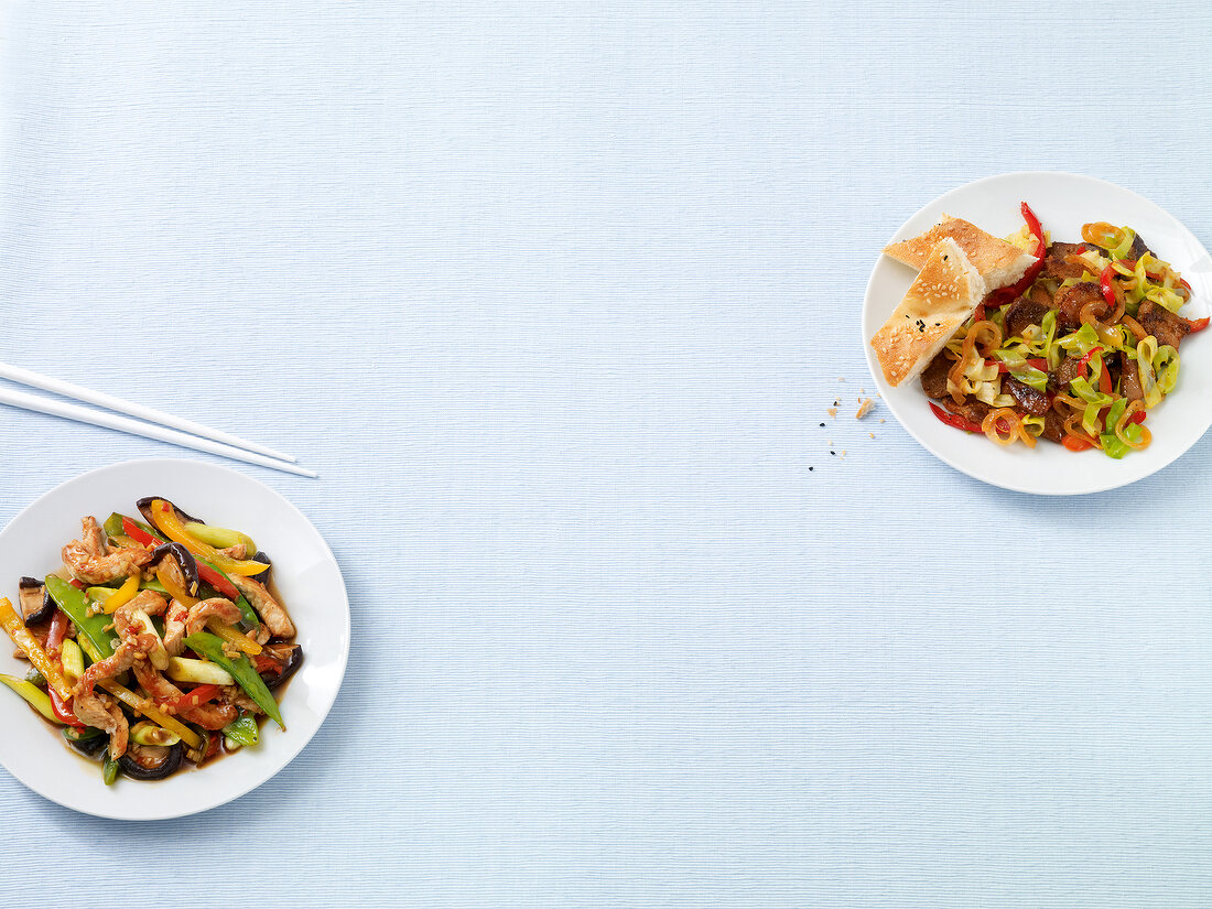 Stir fry of turkey, vegetables and pan gyros on plate