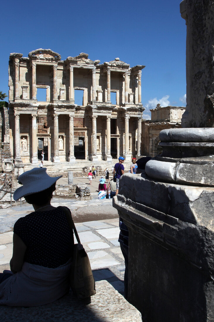 Türkei, Türkische Ägäis, Ephesos, Antike, Urlauber