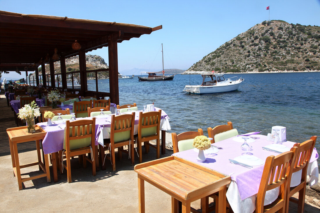 Türkei, Türkische Ägäis, Halbinsel Bodrum, Gümüslük, Hafen