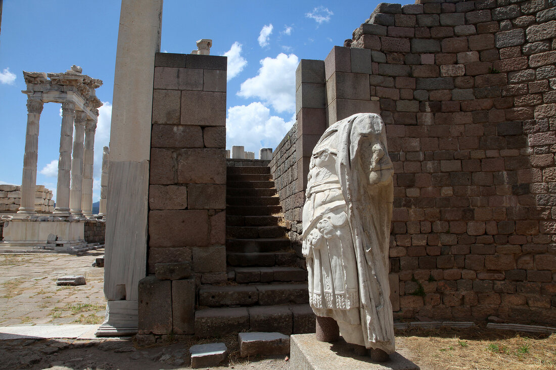 Türkei, Türkische Ägäis, Antike, Bergama, Ruine, Detail