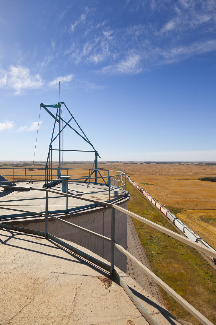 Kanada, Saskatchewan, am Highway 2, auf dem Parrish Kornspeicher