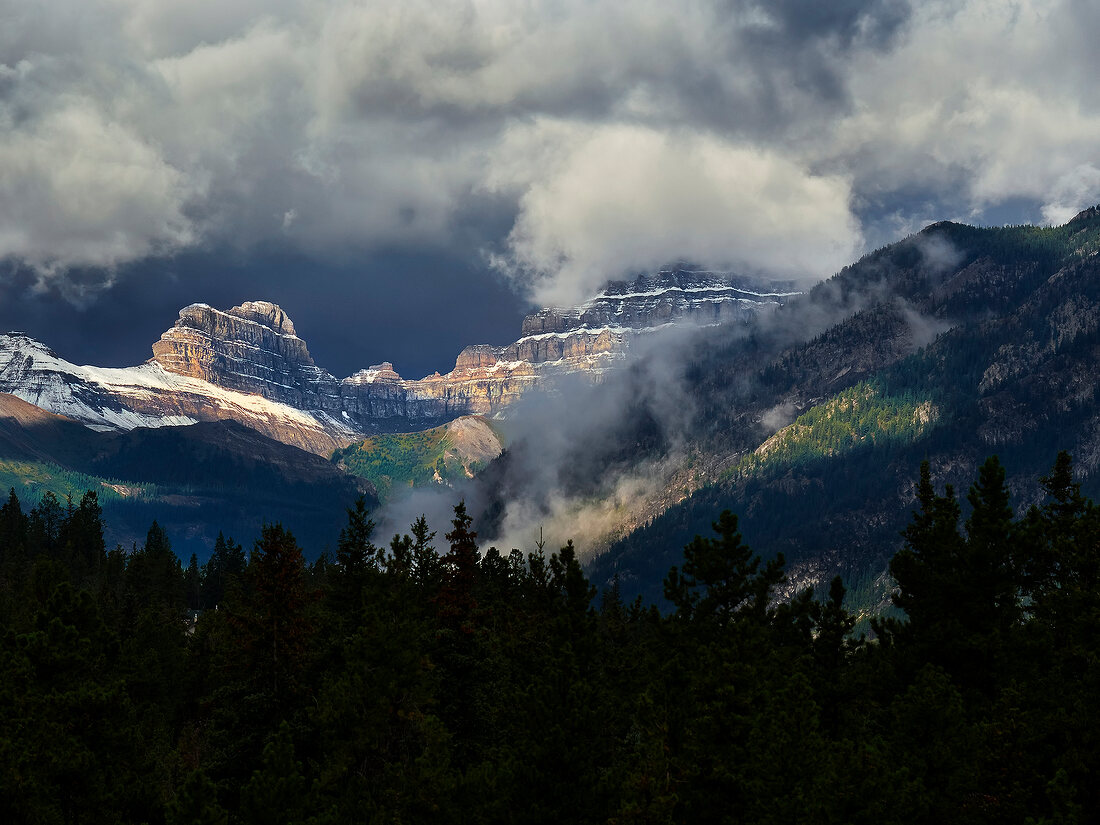 Kanada, Alberta, Banff National Park Mount Pilot, Blick über Bow Valley