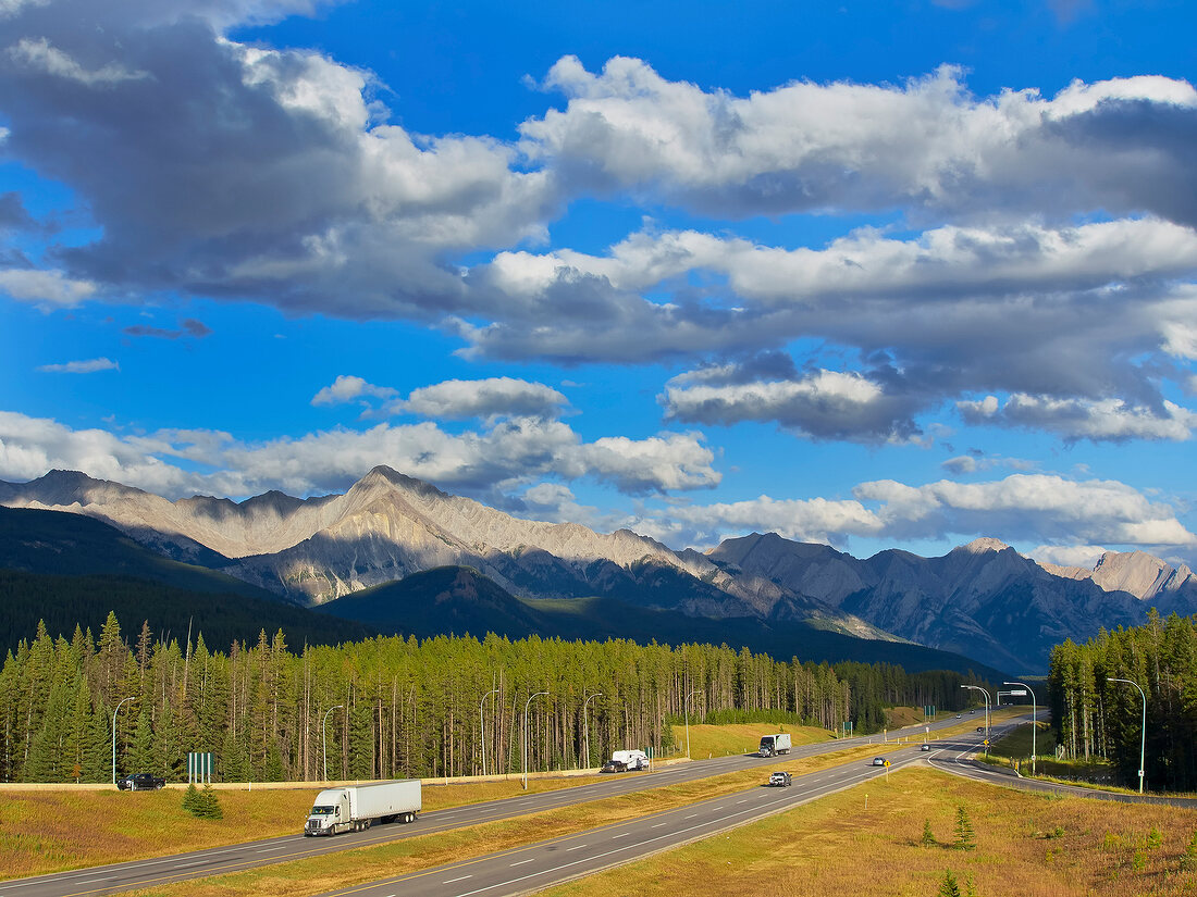 South facing highway 1 in Banff National Park, Alberta, Canada