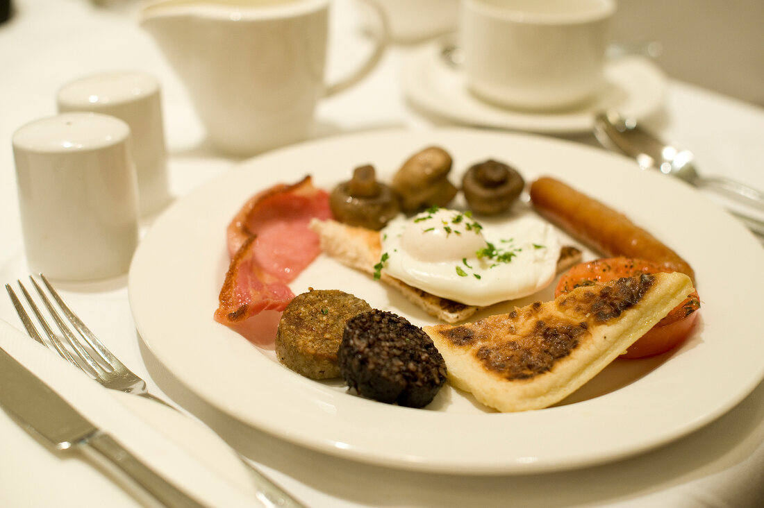 Irish breakfast in Brooks Hotel, Dublin, Ireland