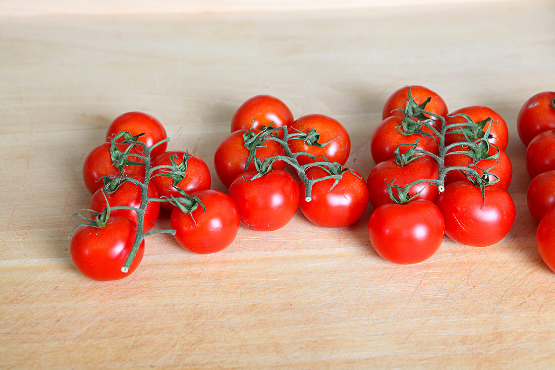 rote Tomaten X 