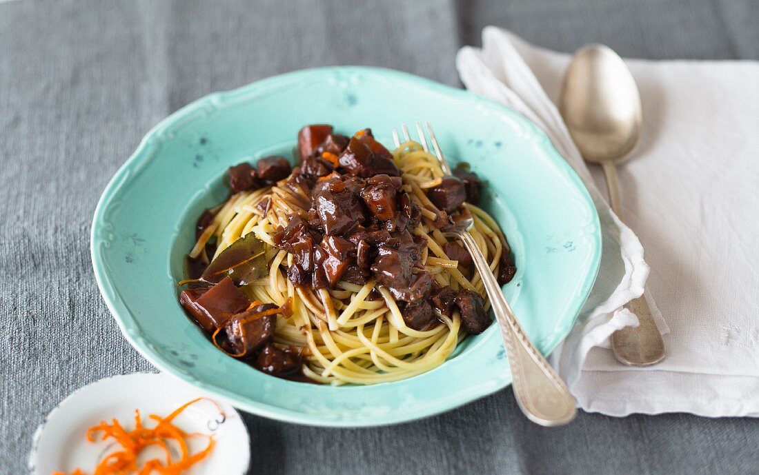 Spaghetti mit Wildschweinragout