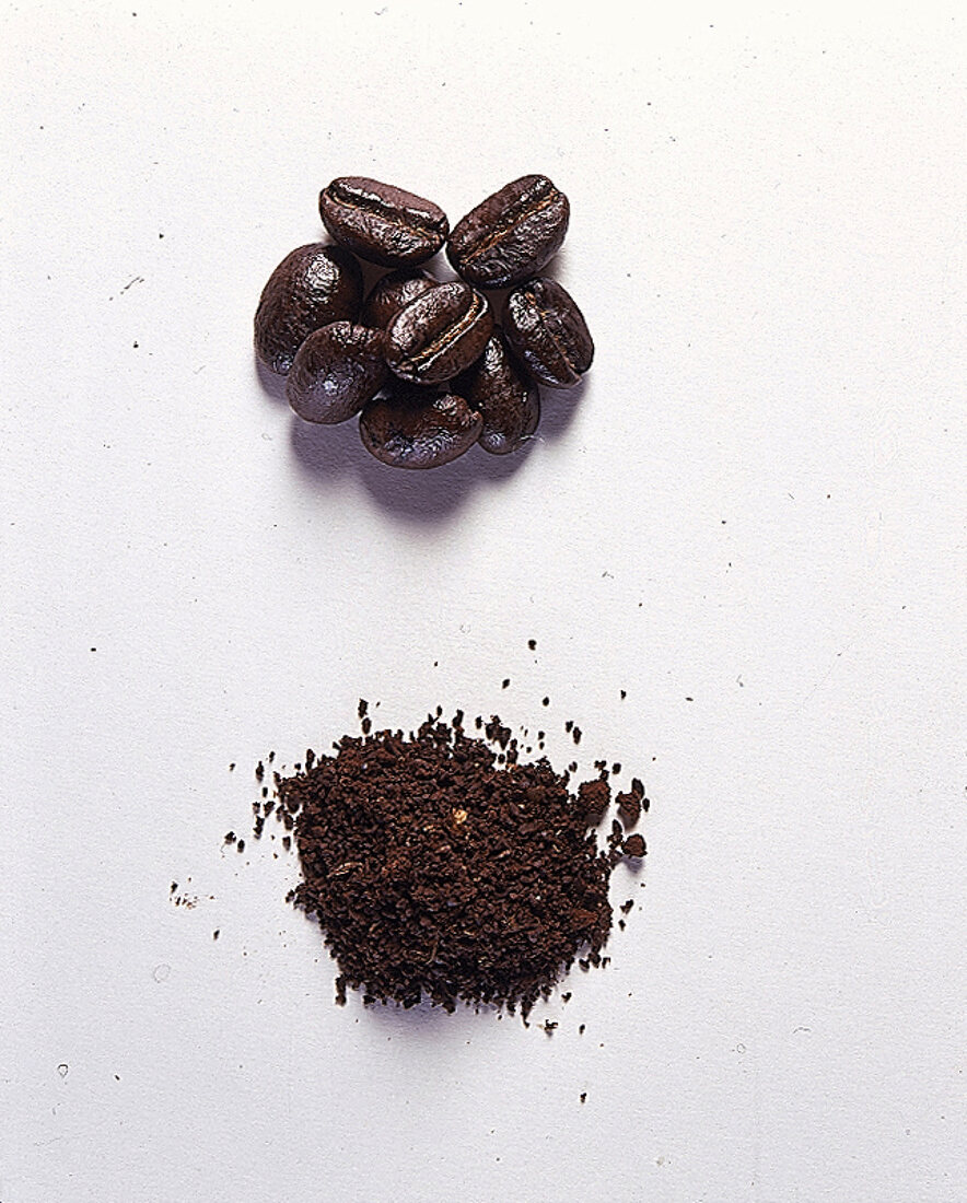 Kaffeebohnen und Kaffeepulver aus Aethiopien, Nr.2