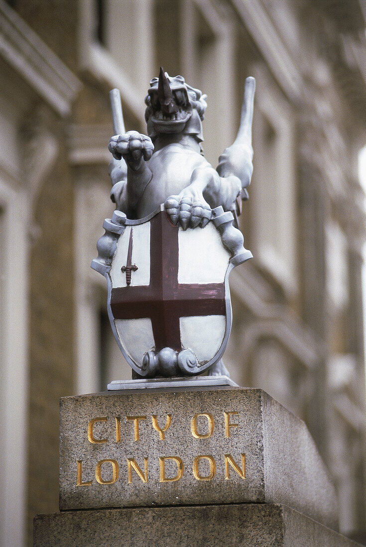 Steinernes Wappen der City of London 