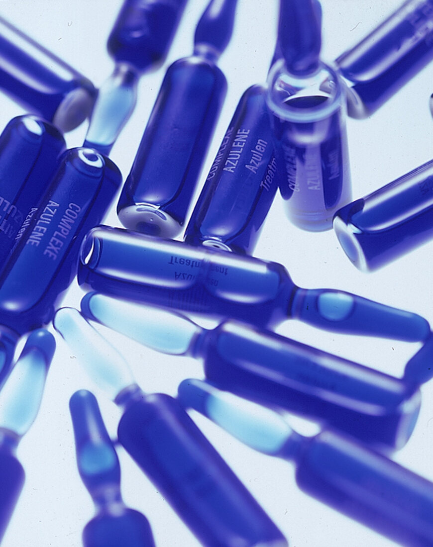 Azulen-Ampullen - entzündungshemmender Wirkstoff