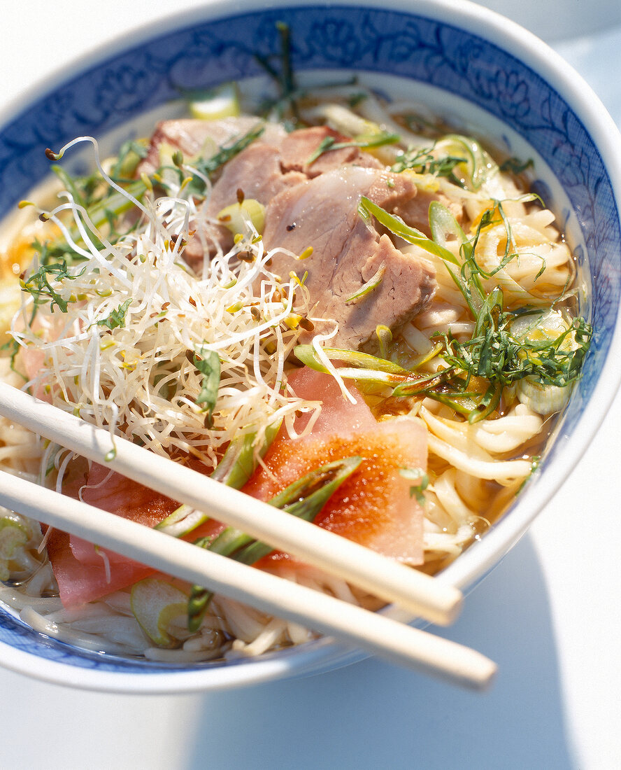 Close-up of tampopo noodle soup in bowl