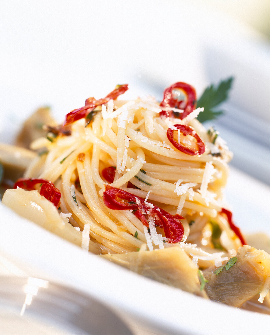 Close-up of spaghettini ai peperoncini