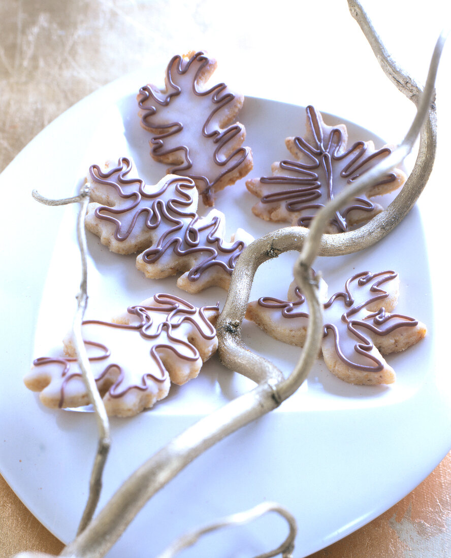 Walnuss-Blätter, Plätzchen, Kekse, weihnachtlich