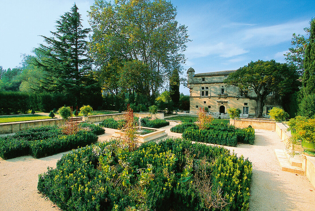 Hotel " Mas de la Brune ", bei Eygal ieres, Provence, Landsitz