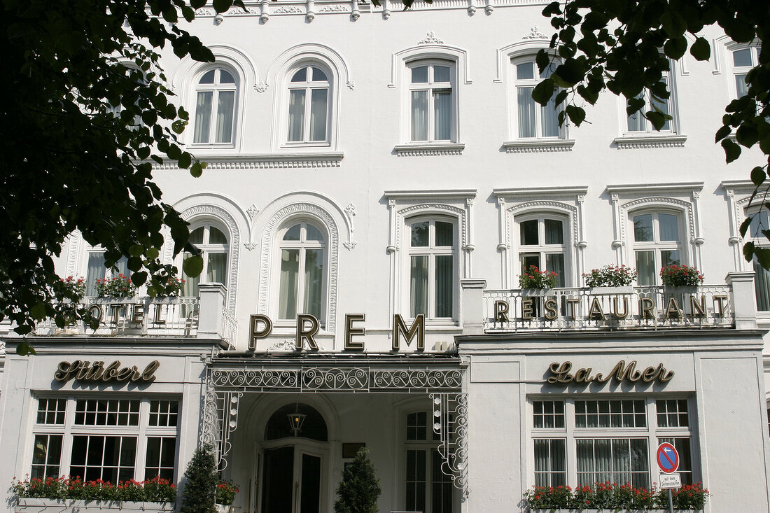 Prem-Hotel-Hamburg Gebaeudefassade Gebäudefassade
