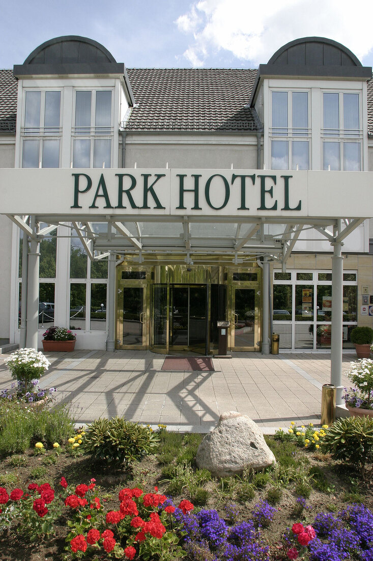 Park Hotel in Ahrensburg außen