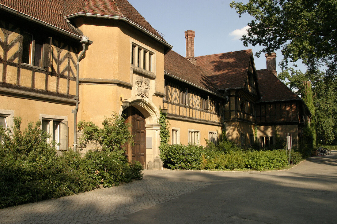 relexa Schlosshotel Cecilienhof Hotel mit Restaurant Brandenburg Potsdam