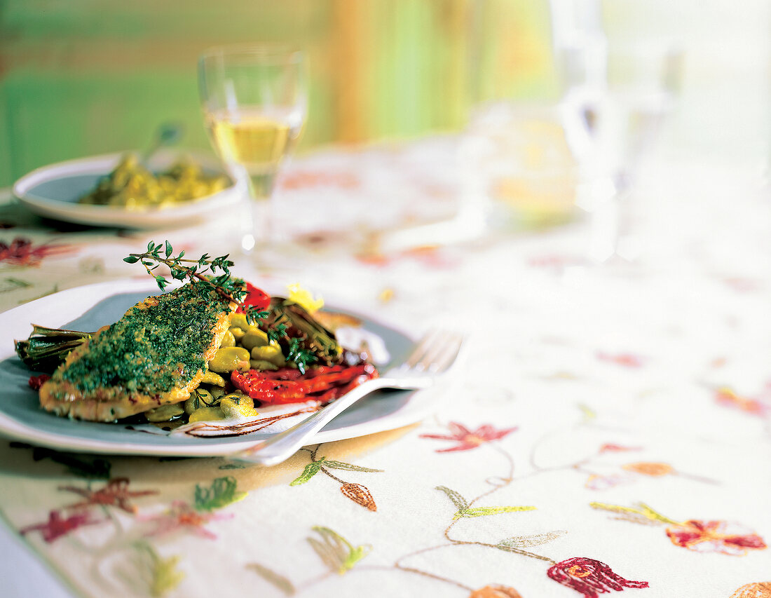 Gratiniertes Rotbarbenfilet auf Saubohnen