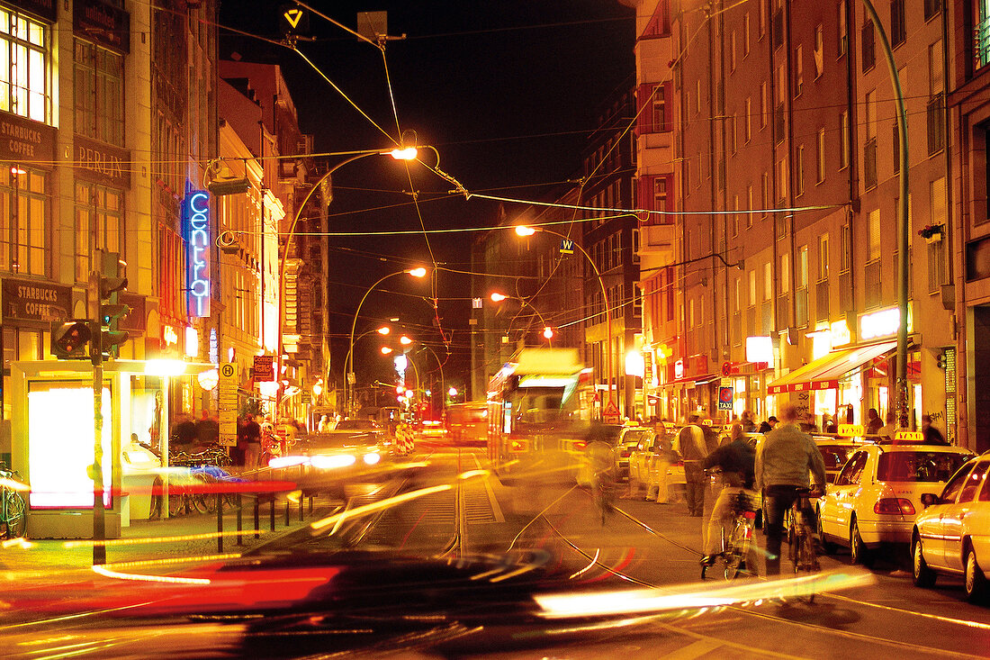 Rosenthaler Straße und Hakesche Höfe in Berlin Mitte