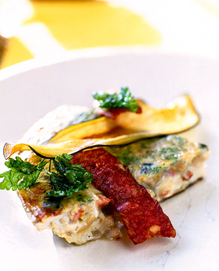 Tortilla mit Auberginen, Zwiebeln und Chorizo