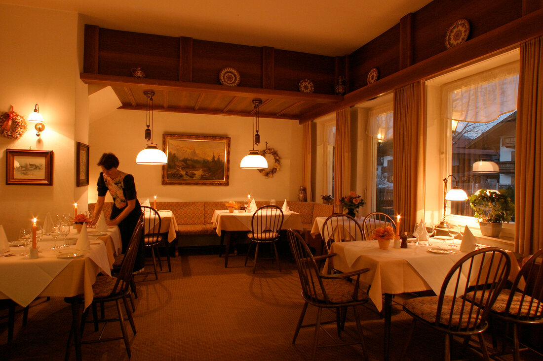 Arnspitze Restaurant Gaststätte Gaststaette in Mittenwald