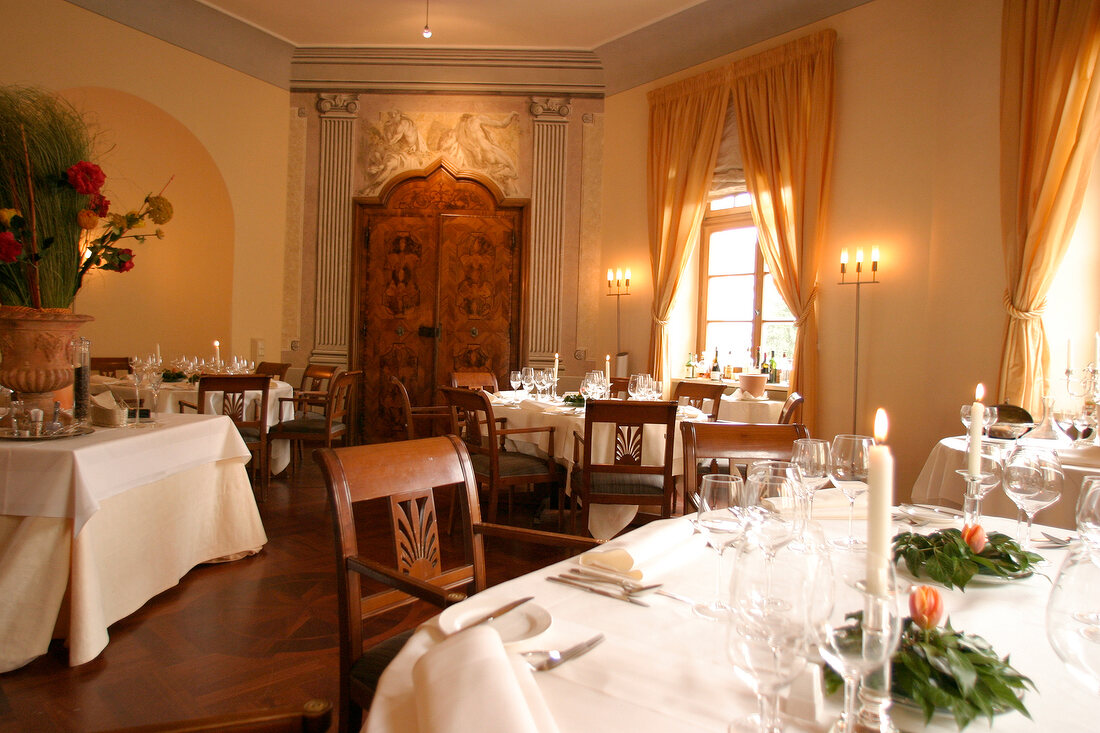 Rosenpalais Restaurant Gaststätte Gaststaette in Regensburg