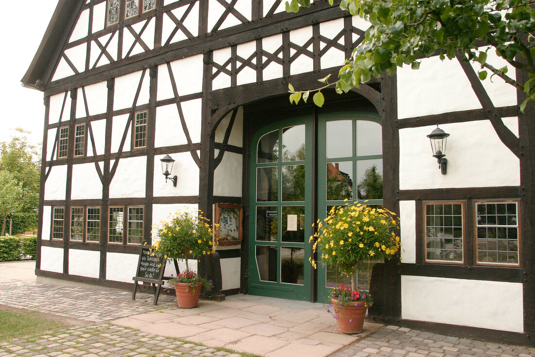 Hof Hueck Hotel mit Restaurant in Bad Sassendorf Nordrhein-Westfalen Nordrhein Westfalen