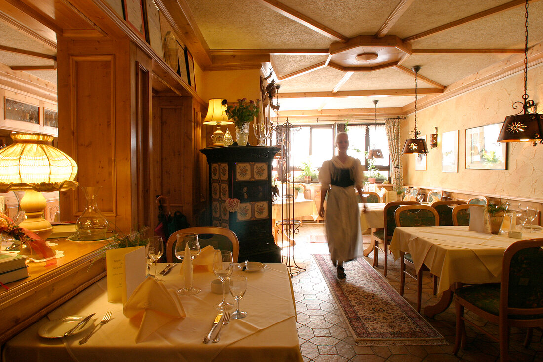 Schneider Restaurant Gaststätte Gaststaette in Dernbach