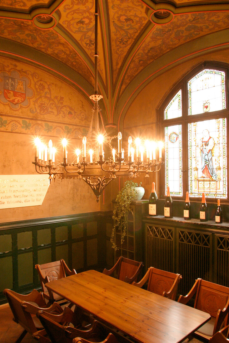 Schloss Vaux Sektkellerei Schloss Vaux Weingut mit Weinverkauf Restaurant Sektrestaurant