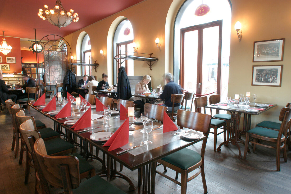 Brasserie Bruxelles Restaurant Gaststätte Gaststaette in Hannover