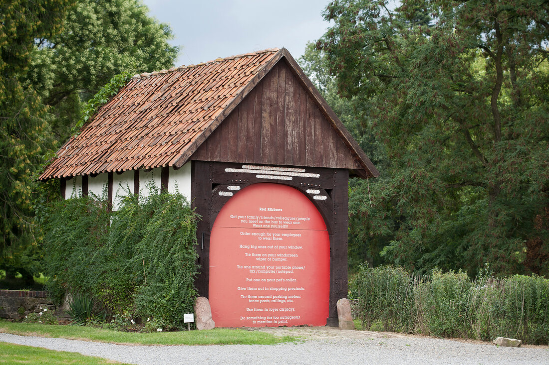 Kunst im Park von Schloss Wendlinghausen