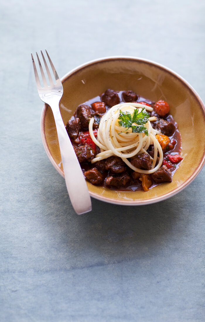 Veal cheeks with spaghetti