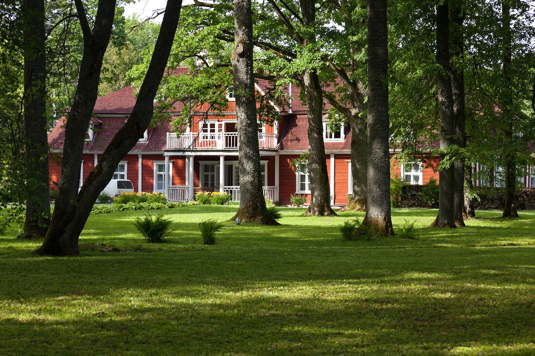 Orellen, Lettland, Herrenhaus im Barockstil, erbaut von Baron von Campenhausen, aussen 