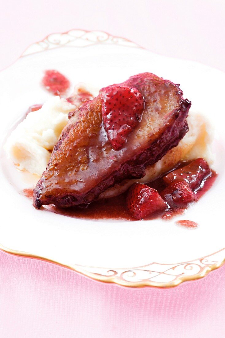 Duck breast with caramelised strawberries