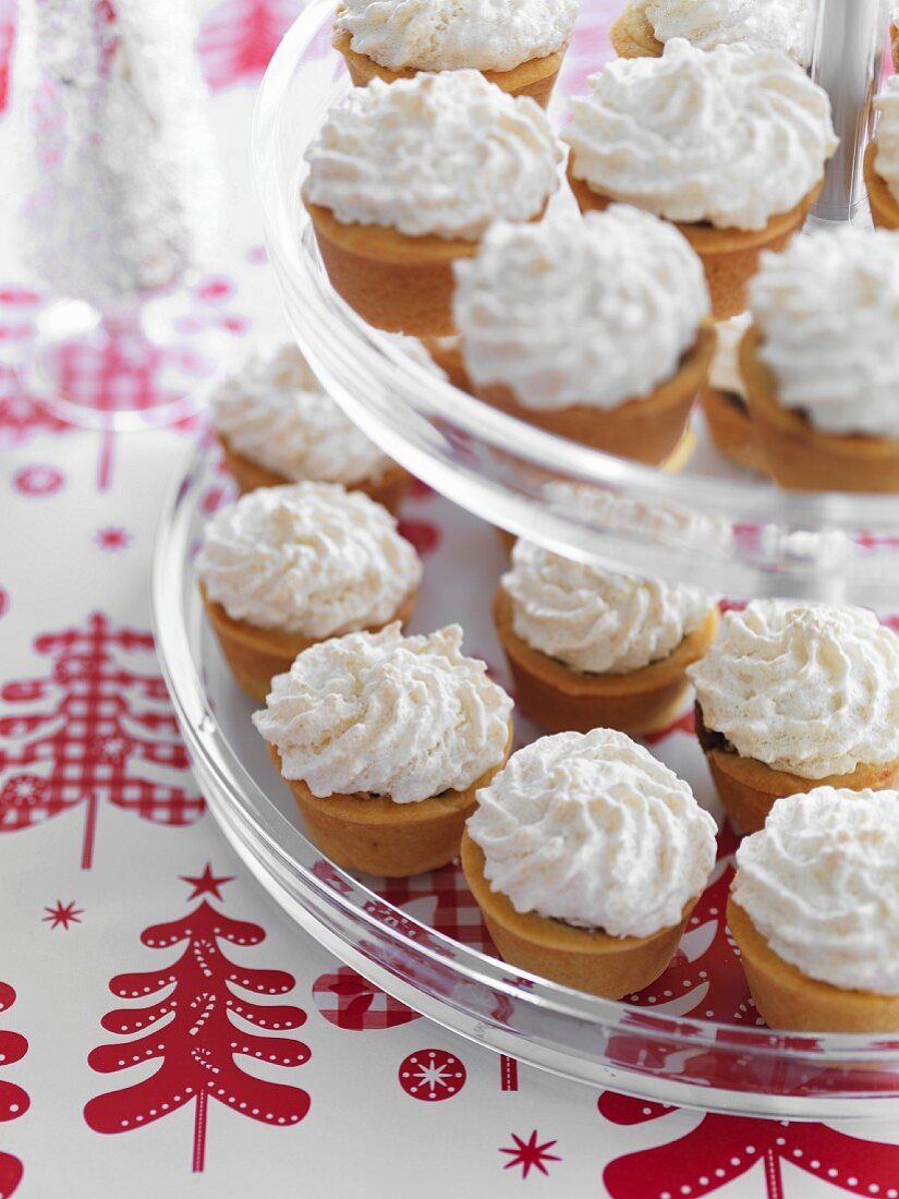 Mince pies topped with meringue for Christmas