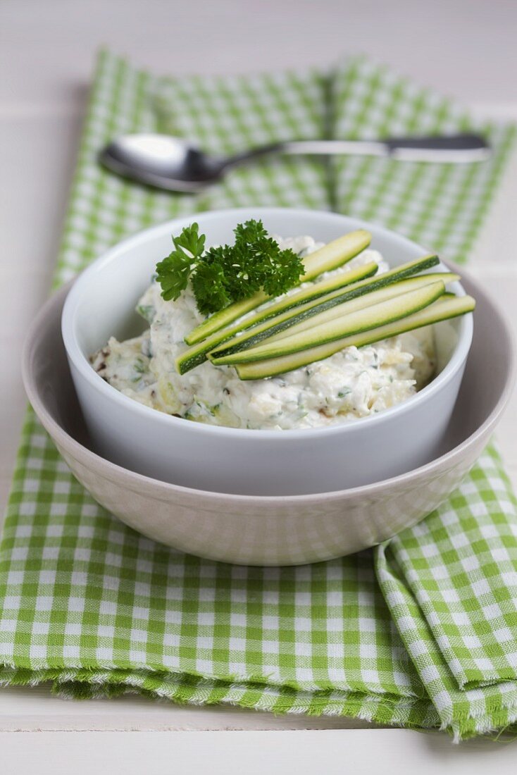 Cream cheese courgette dip