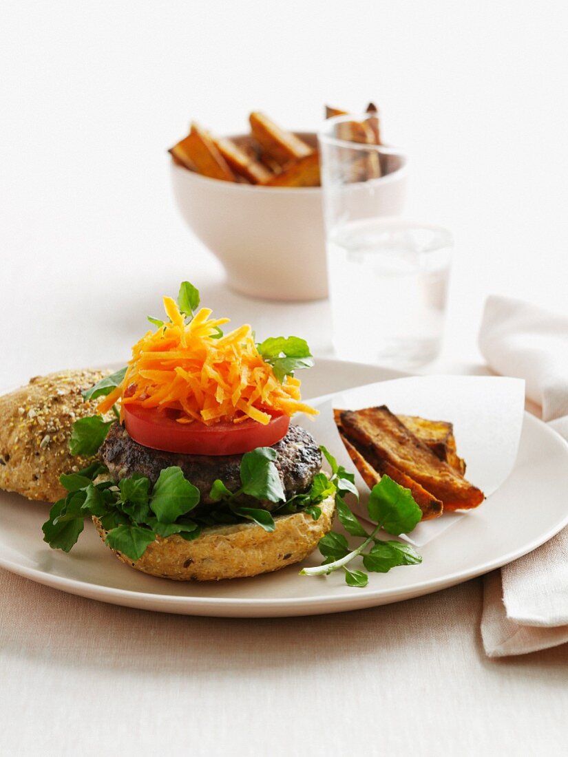 Lamb burger with tomatoes and carrots