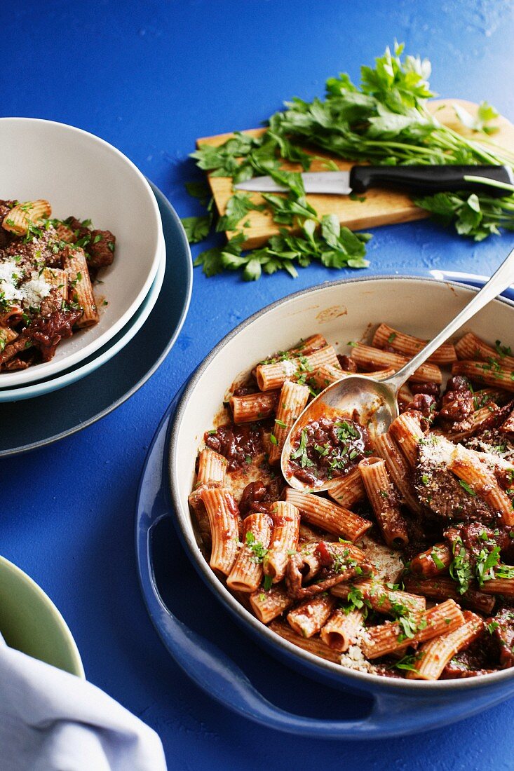 Rigatoni with beef and herbs