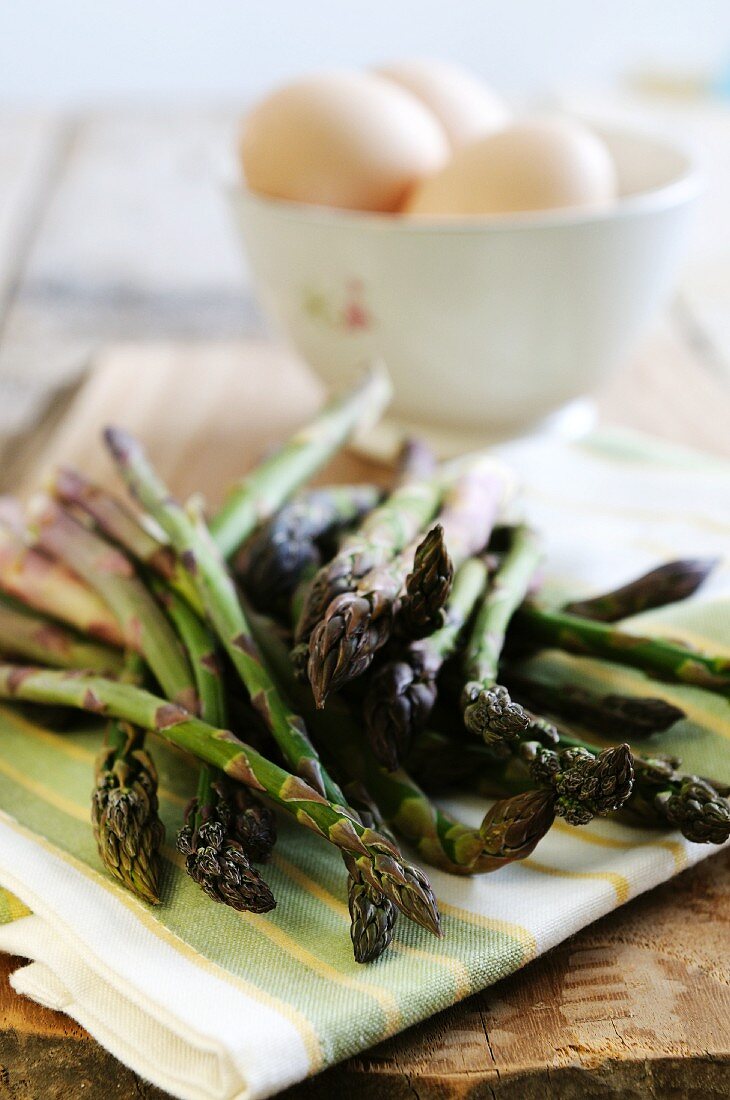 Green asparagus on a napkin