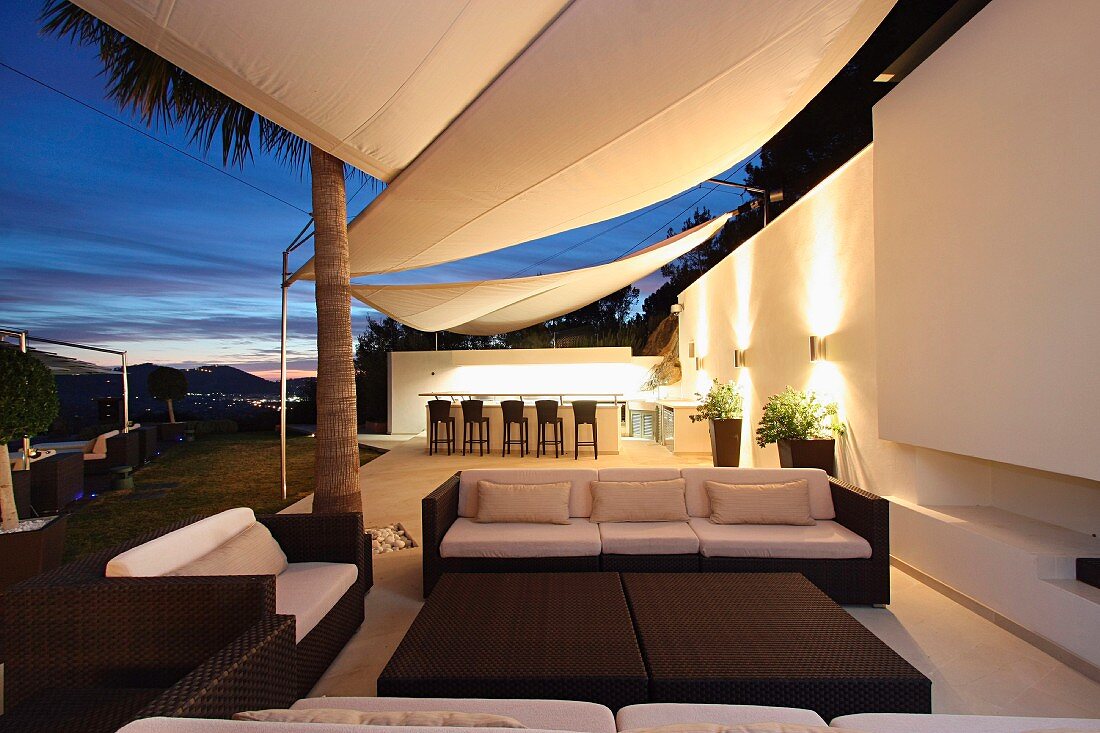 Contemporary outdoor sitting area at dusk