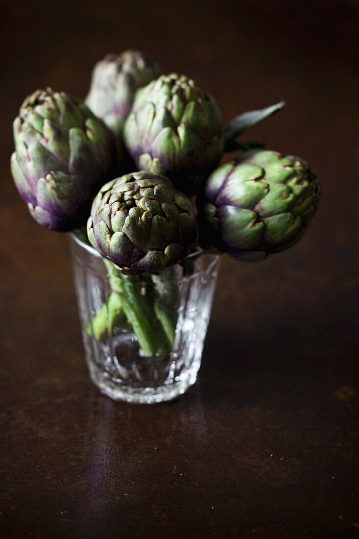 Artichokes in a glass