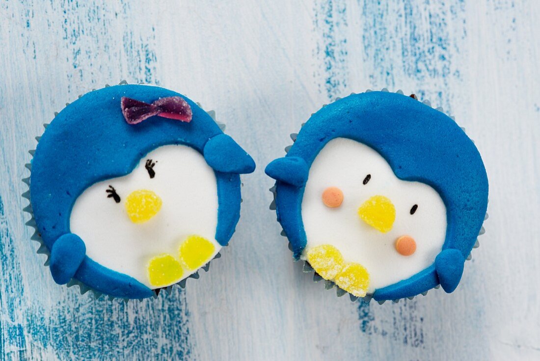 Winterliche Cupcakes mit Gesicht