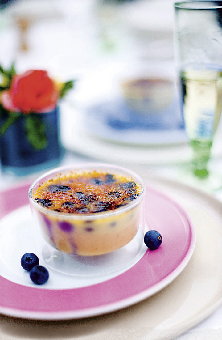 Crème brulée with lavender and blueberries