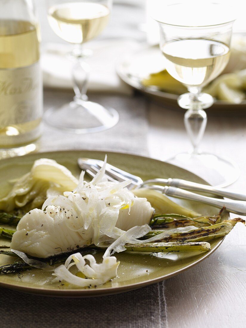 Halibut with Fennel; White Wine