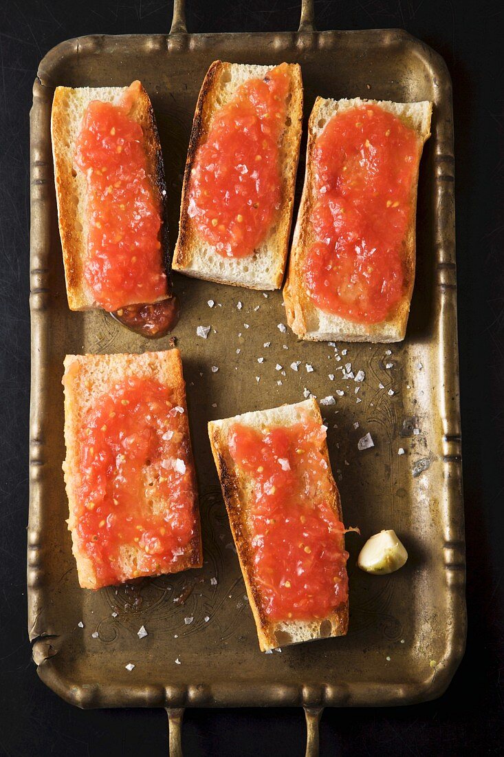 Bruschette (toasted bread topped with tomato sauce, Italy)