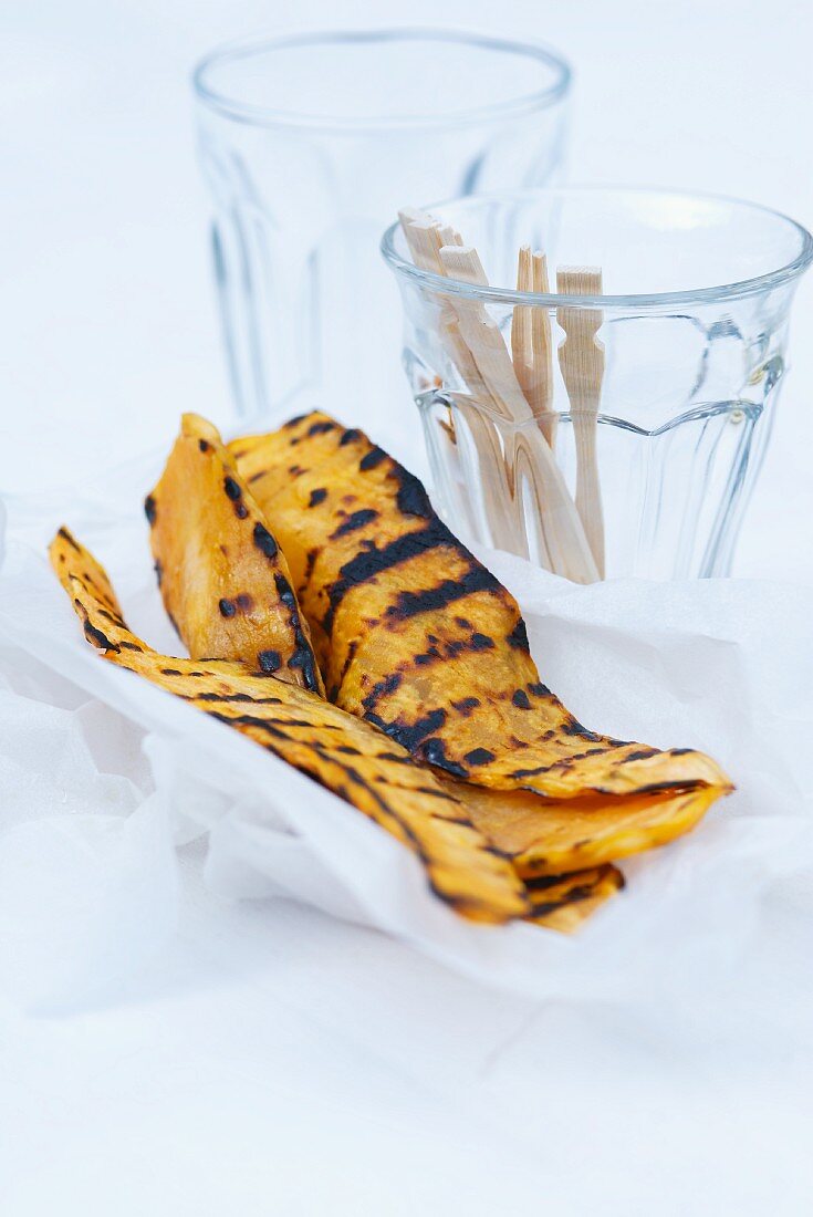 Grilled sweet potato slices with garlic mayonnaise