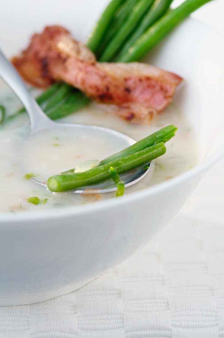 Grüne Bohnensuppe (Rumänien)