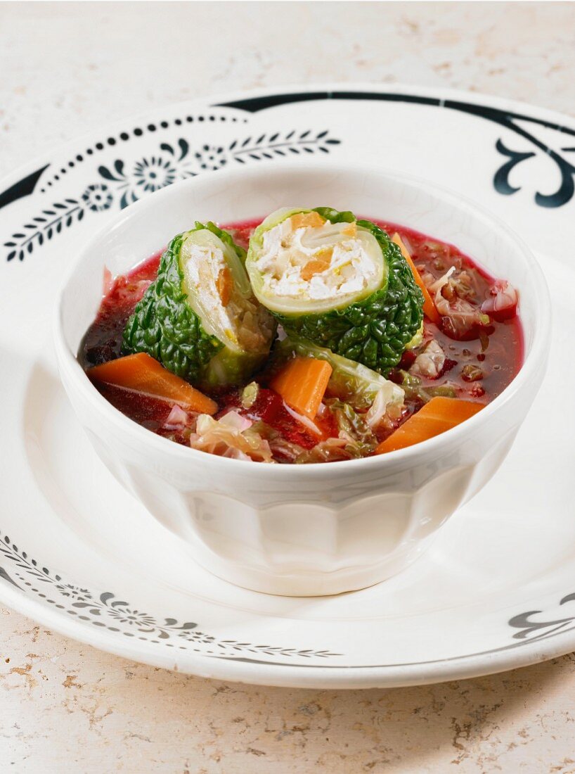 Borscht with savoy cabbage rolls