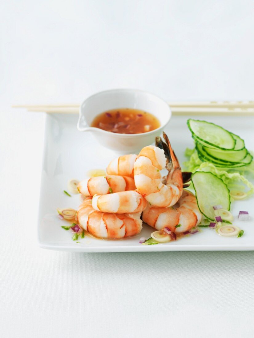 Shrimp Appetizer with Cucumbers and Chili Dipping Sauce