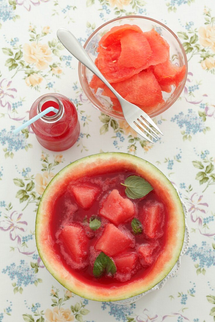 Wassermelonensorbet und Wassermelonendrink
